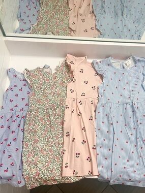 4 H&M Girls' summer dresses Cherry and Floral Print 3-4 years